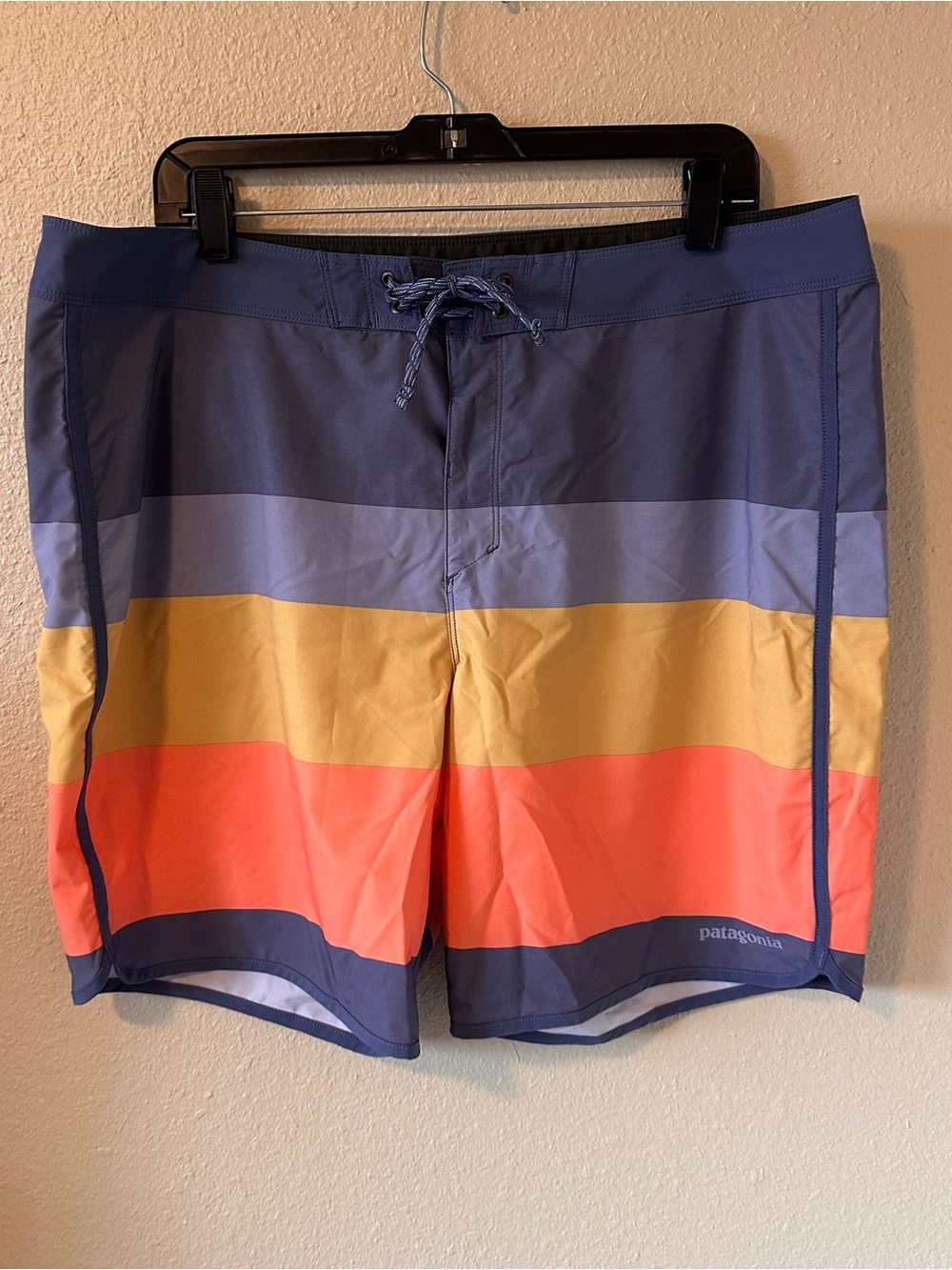 Patagonia Hydro Series Board Shorts Mens 38 Blue Coral Striped Swim Trunks